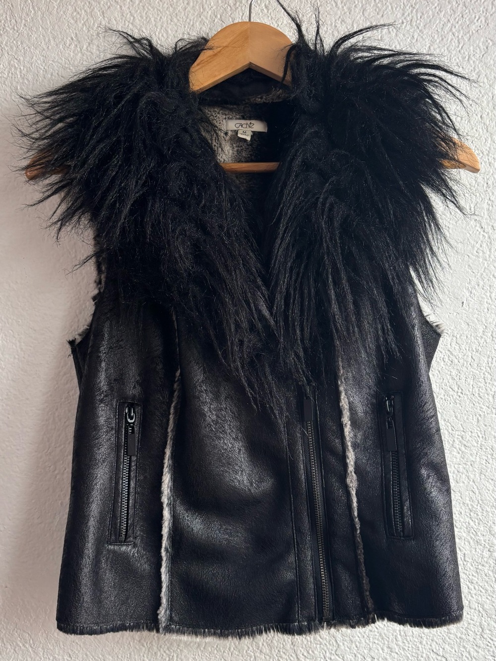 Y2K Cache Black Faux Fur Trim Leather Vest Womens Size Medium